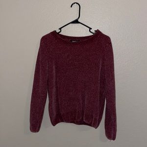 Plum colored knitted sweater by Sweet Rain
